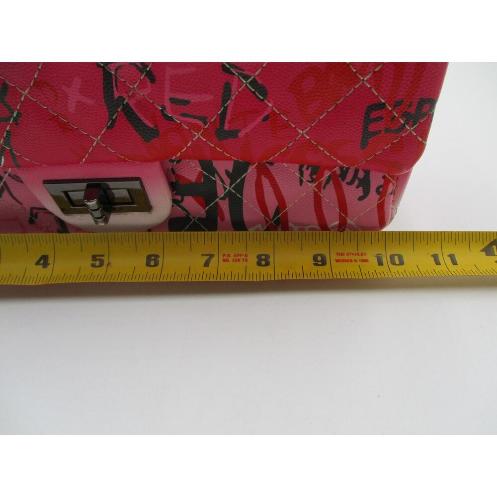 Pink Graffiti Print Quilted Flap Bag Black Chain Strap - Picture 9 of 11